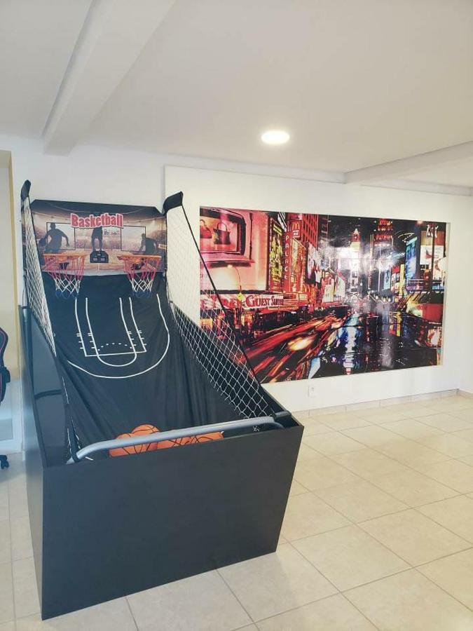 Maravilhoso Apartamento Vista Mar Enseada Гуаружа Экстерьер фото