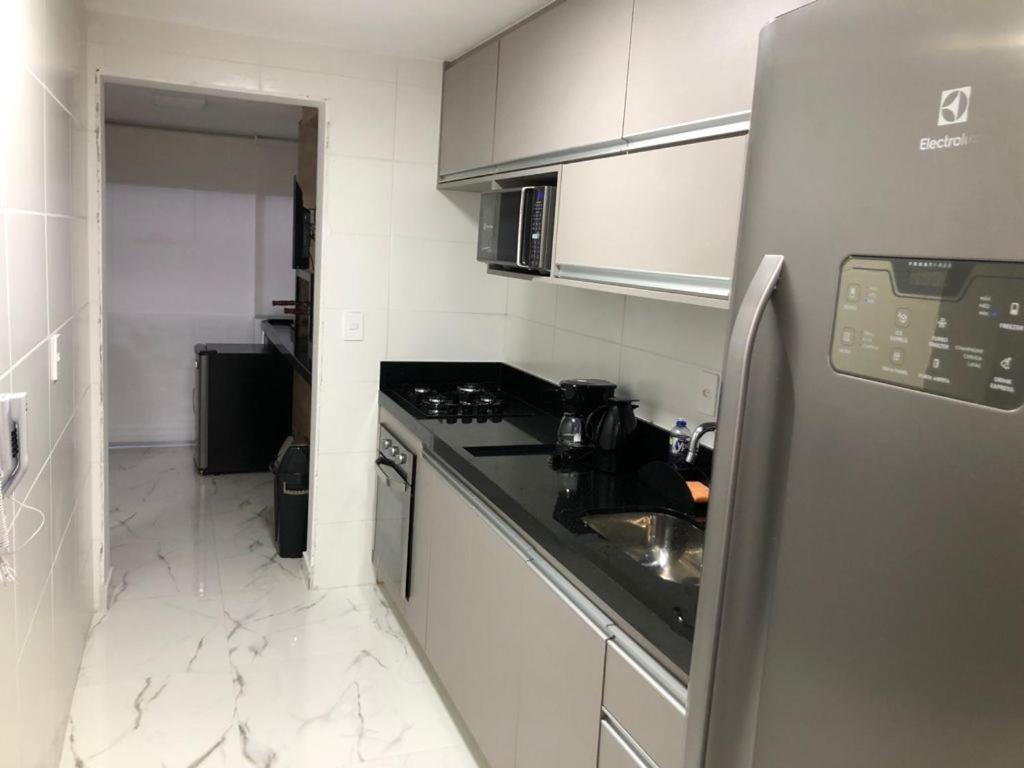 Maravilhoso Apartamento Vista Mar Enseada Гуаружа Экстерьер фото