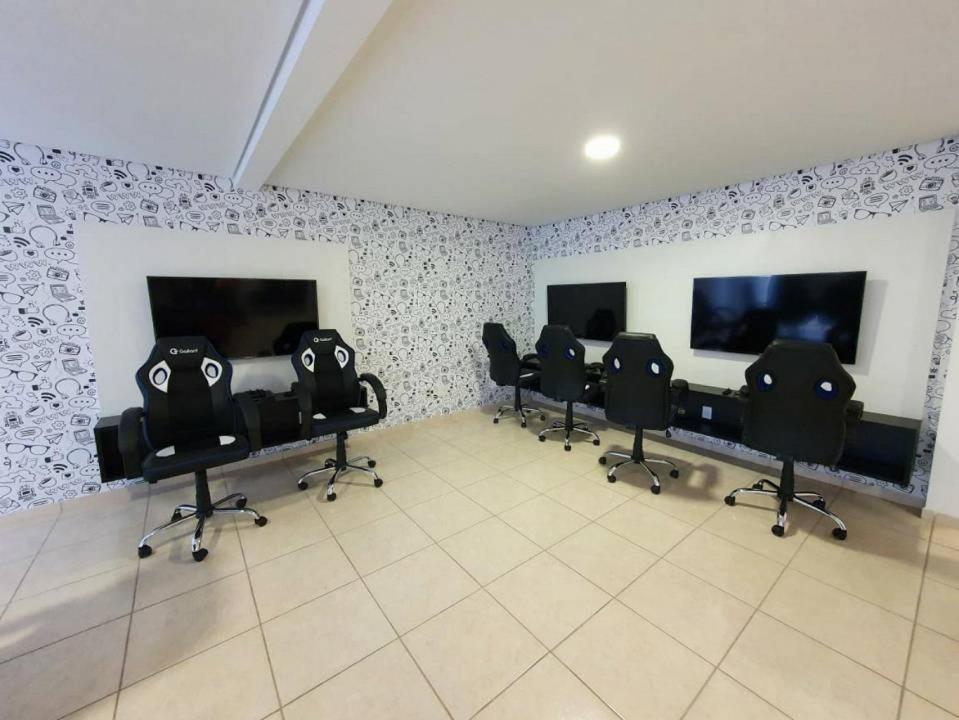 Maravilhoso Apartamento Vista Mar Enseada Гуаружа Экстерьер фото