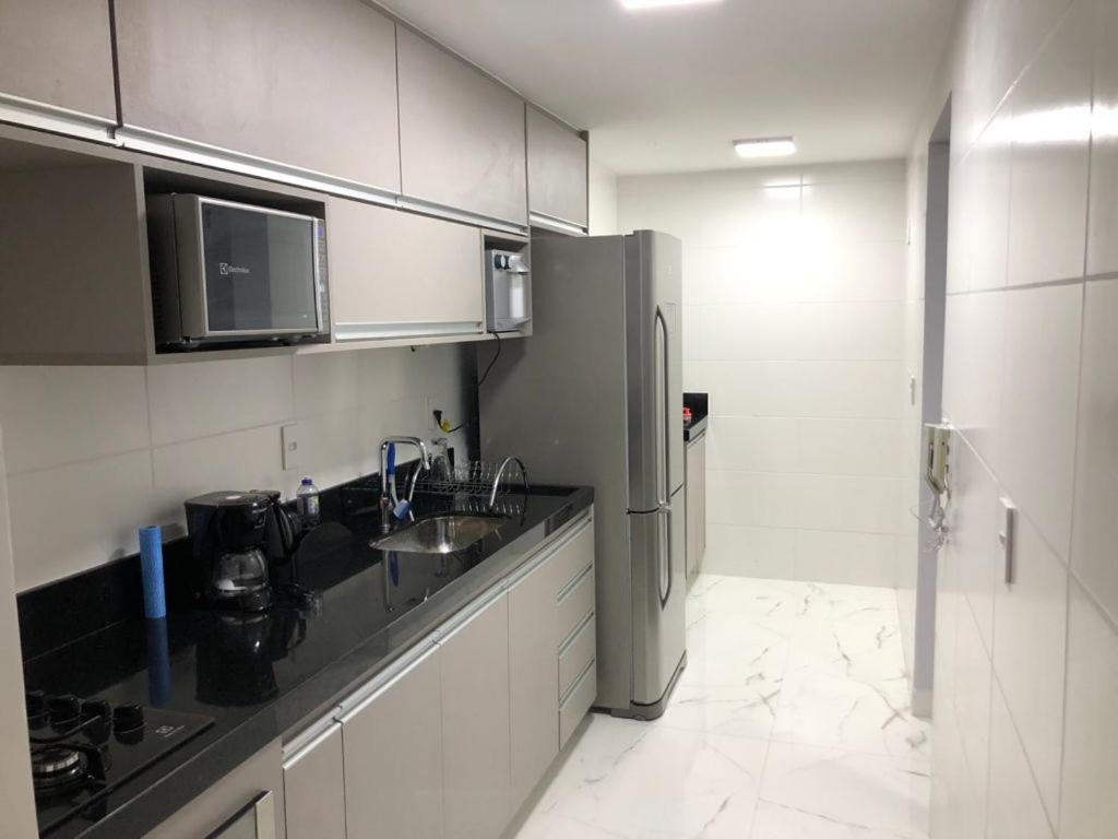 Maravilhoso Apartamento Vista Mar Enseada Гуаружа Экстерьер фото